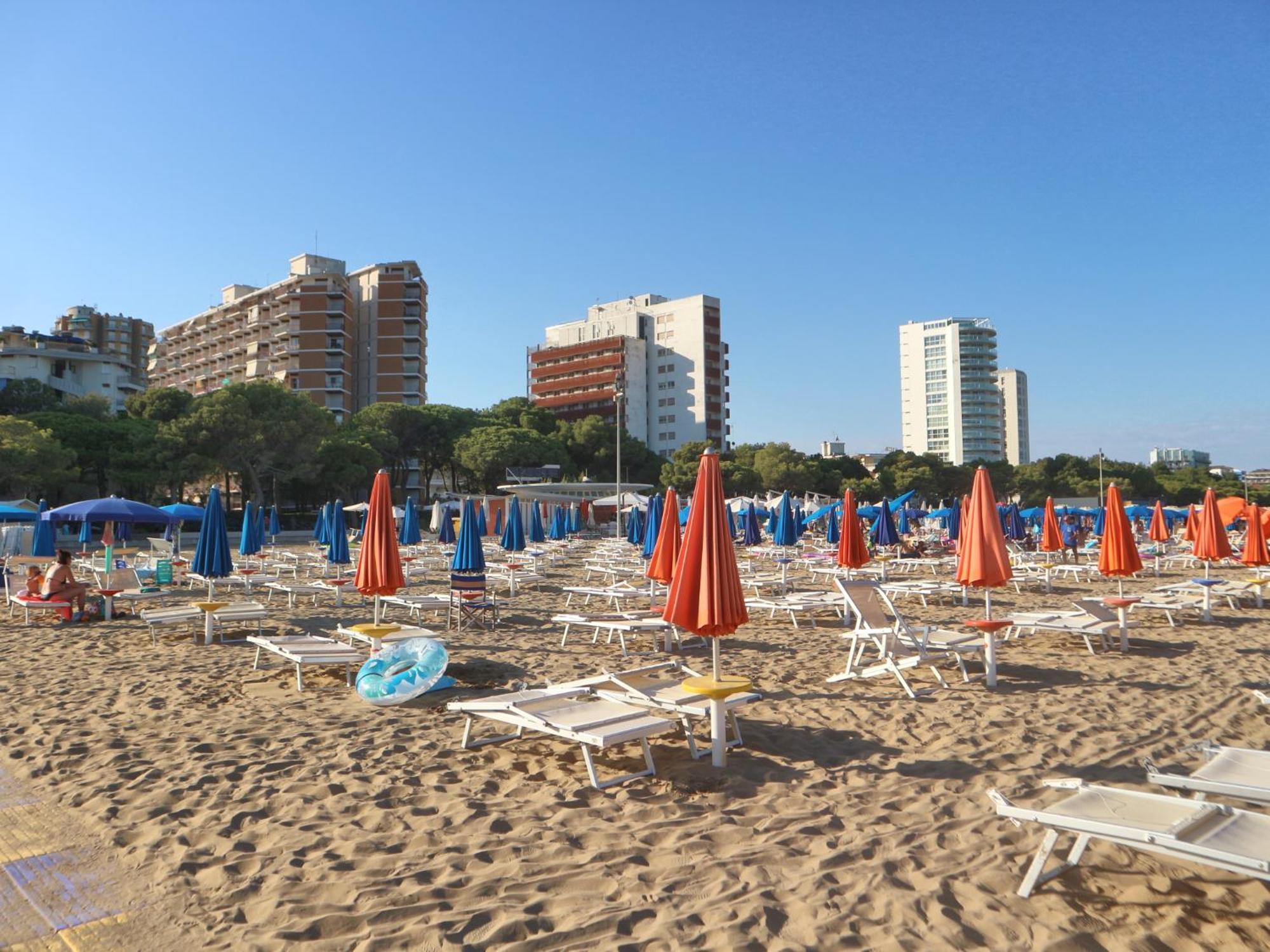 Apartamento Alideco Lignano Sabbiadoro Exterior foto